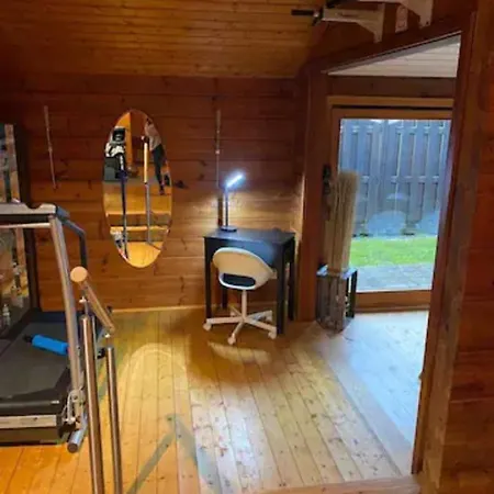 بيت للعطل Gemuetliches Holzhaus In Idyllischer Lage *