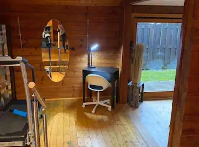 Vakantiehuis Gemuetliches Holzhaus In Idyllischer Lage *