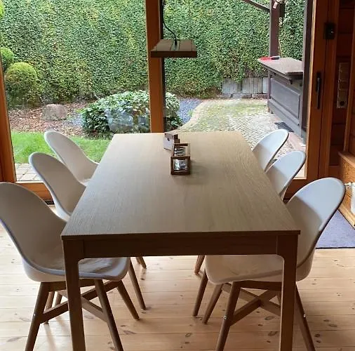 Vakantiehuis Gemuetliches Holzhaus In Idyllischer Lage *