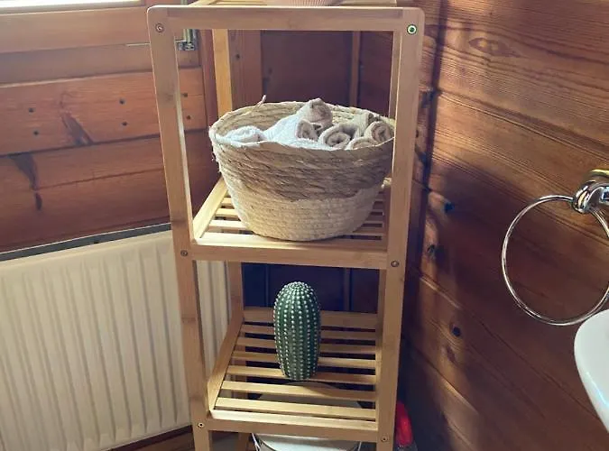 Vakantiehuis Gemuetliches Holzhaus In Idyllischer Lage Ruppichteroth
